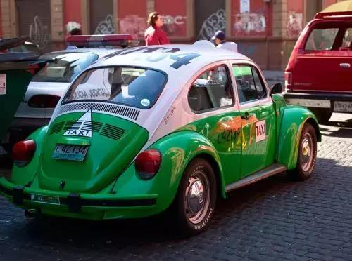 国内大众、国外奔驰！世界各国出租车，你见过多少？