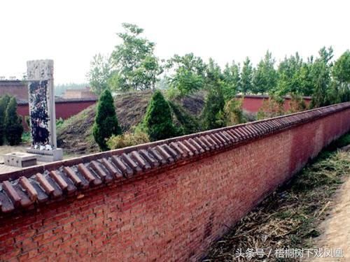 《新唐书》记载女娲墓在黄河中