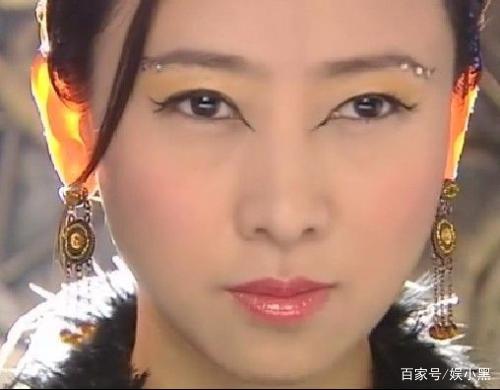 她的颜值就如同天上的仙女一样,也有着魔鬼般的身材.