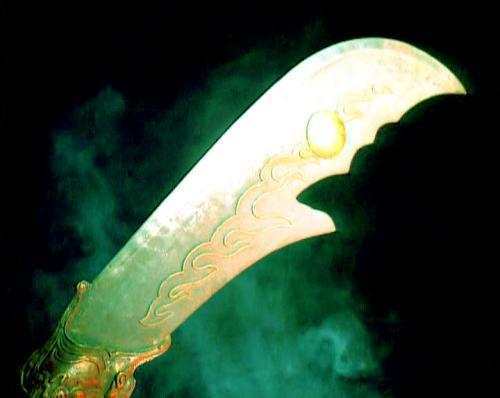 七星宝刀是一把刺客所用的刀,也叫七宝刀,极其华贵,它与貂蝉一起被称