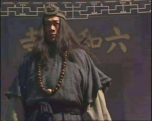 断臂后的武松在六和寺出家,一直到八十岁善终.