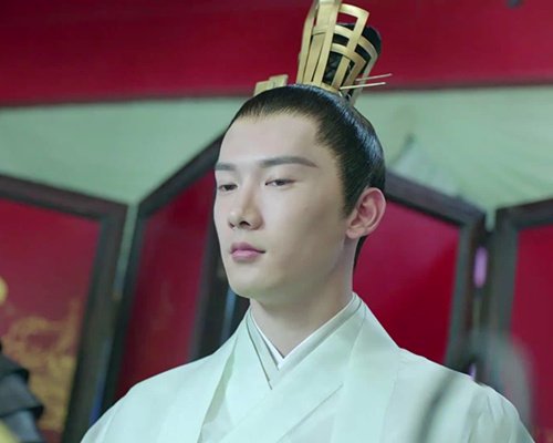 《烈火如歌》为何外人认为玉自寒不能说话?先