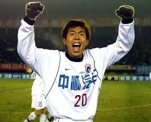 徐氏弯刀重现江湖 徐亮35岁生日快乐|徐亮|辽宁队|徐氏_新浪新闻