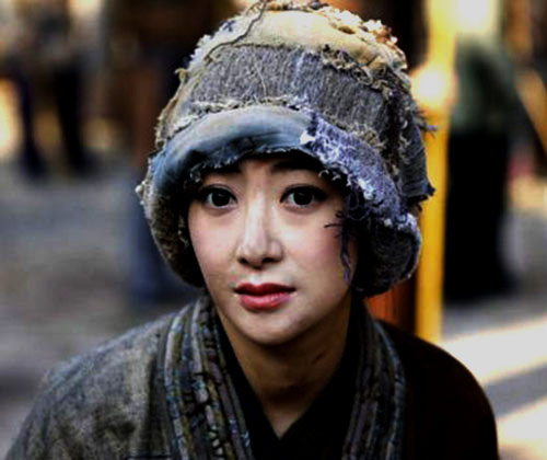 叶罗丽测试:选一个乞丐美女,测测你何时最美?我穿婚纱时最美