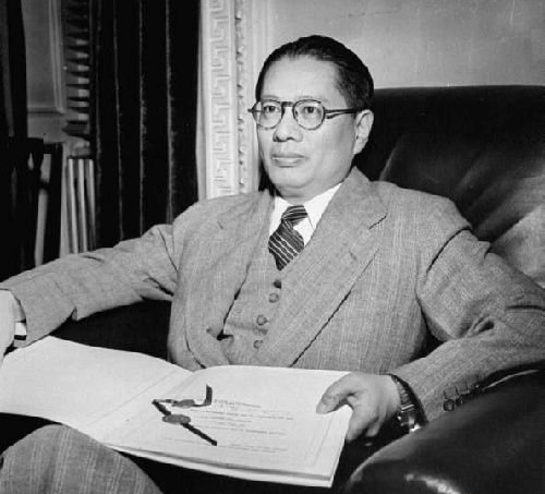 他是最受欢迎的抗日名将!因兵变事件被软禁33年,世人无比的佩服!