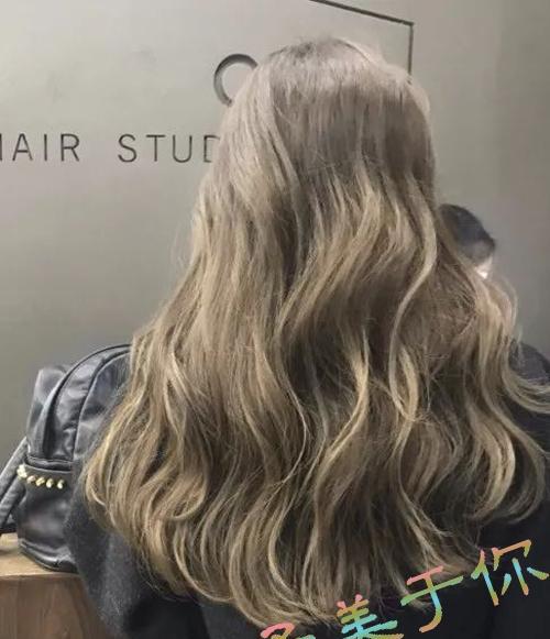 皮肤黄染什么颜色头发显白这9款显白发色黄皮随意选