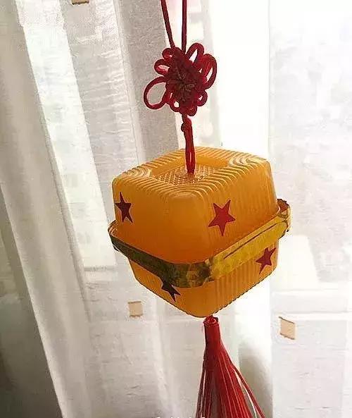 月饼盒手工制作灯笼 废物利用灯笼制作方法