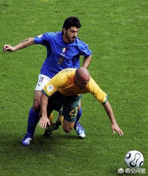 黄健翔解说06年世界杯意大利赢澳大利亚的比