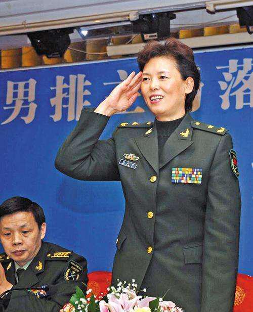 有四人是将军,有人是奥运冠军却有纹身|军衔|大校|运动员_新浪新闻