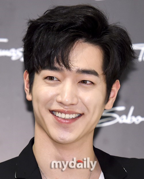 韩国艺人徐康俊将主演网络漫画改编电视剧《我们之间》