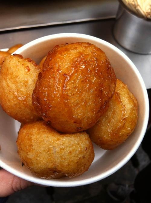 喜欢吃油粑粑不?我自己是非常喜欢吃,实在是太香了!