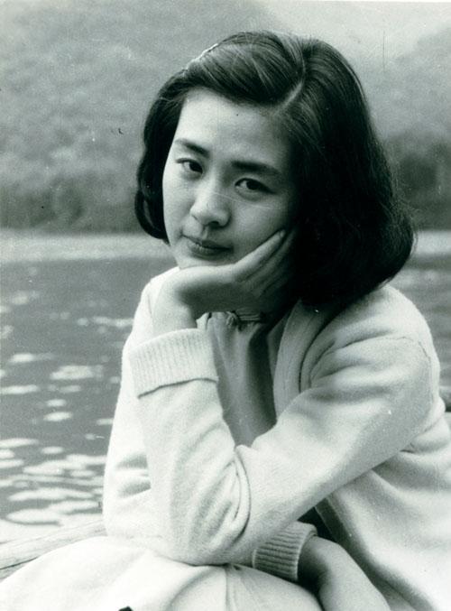 这些大陆妈妈辈女演员年轻时也曾风华绝代惊为天人