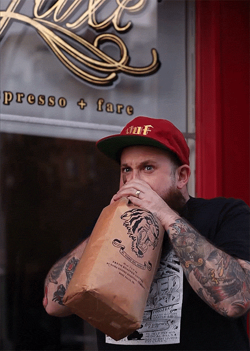 他做出了史上最逗逼的动图,没有之一|摄影师|星巴克|逗逼_新浪新闻