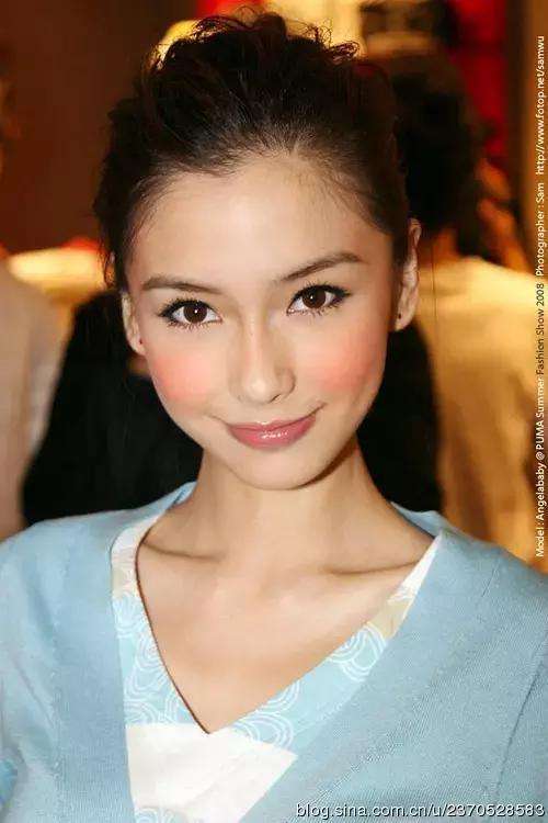 baby早期代言近照:略显青涩,不过好像比现在美|发型|整容|黄晓明_新浪