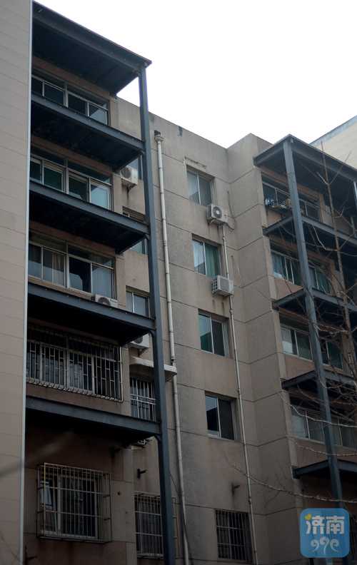 济南老楼加装电梯 平行直接入户