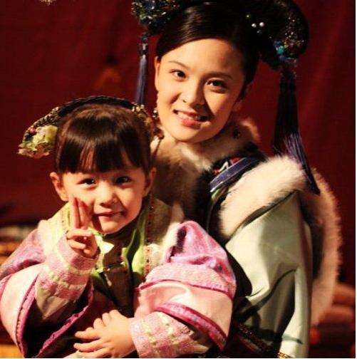 入行23年仍不红,在《甄嬛传》饰演曹贵人