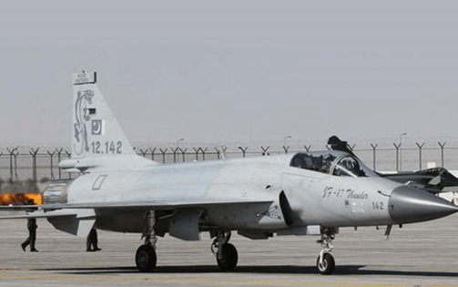 该国将成为枭龙的第三个客户,中国战机输出拥有最大优势