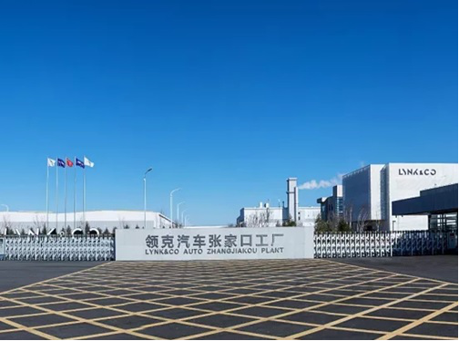 领克01屡出"状况" 加价事件未了又曝烧机油严重