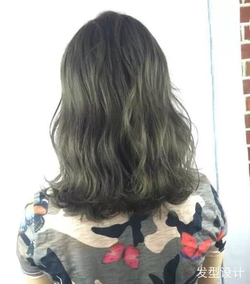 蛋糕卷蛋卷烫发引领时尚