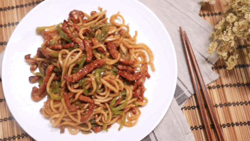 炒面多一个步骤,炒出来条条分明,根根入味,一盘几口就嗦完!|炒面|步骤