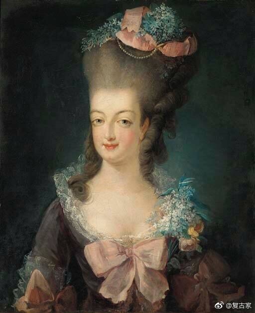 法国贵族发型女图片