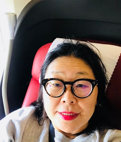 杜海涛妈妈晒出与海涛爸爸合照过情人节,俩人站在一起像母子?