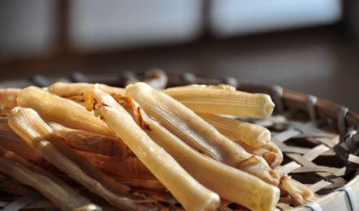 沙虫,你不一定见过,也不一定敢吃的海边美食