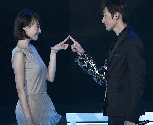 张翰郑爽会复合爽爸的回复获网友点赞