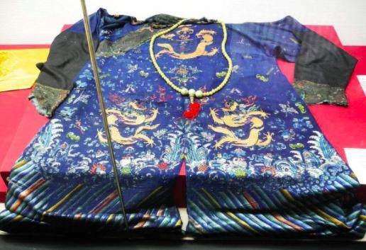 清代官服上的那些“动物”,所对应的都是什么官职|官服|文官|武官_新浪新闻