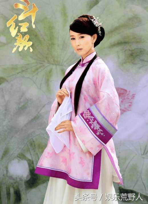 外界都给她贴上"嫁入豪门"标签,她却说:我只是嫁给了喜欢的人