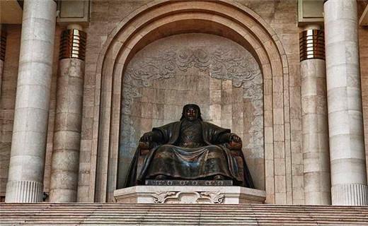 对下葬地点的记载也少得可怜,以至于让人感到元朝不存在皇帝陵墓