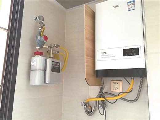 无窗厨房安装强排式燃气热水器, 可以吗? 听听合肥过来人的心里话