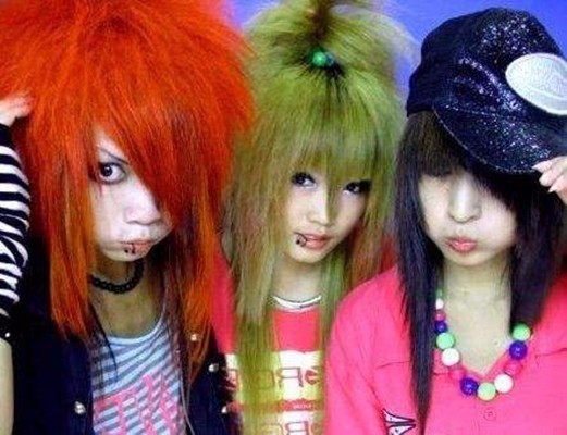 1991年生,身高1米6,这些杀马特女生都做母亲了吧,她们怎么样了