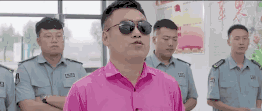 表情包大神谢腾飞也有官配了?果然虐狗要从娃娃抓起