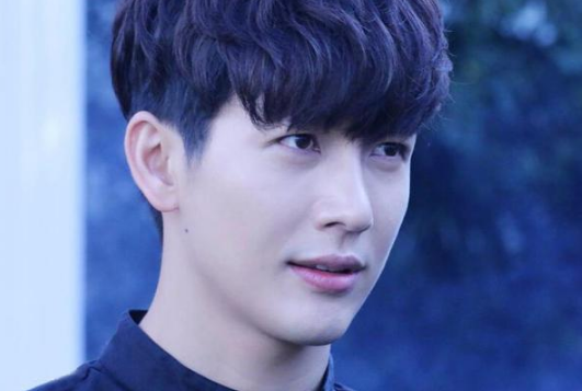 这个渣男专业户因为颜值太高实在讨厌不起来啊