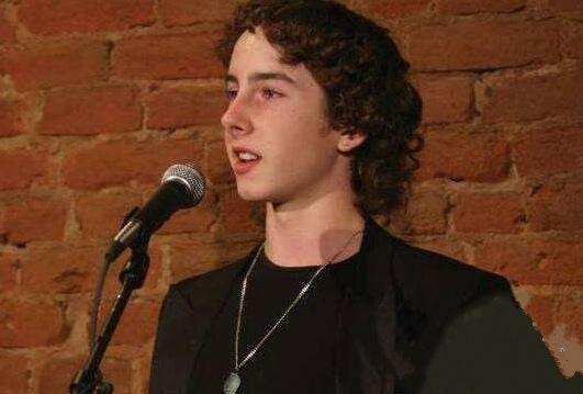 美国神童3岁学会弹钢琴,11岁考上大学,14岁却