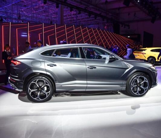 众泰版"兰博基尼"出世!六喷!十万!