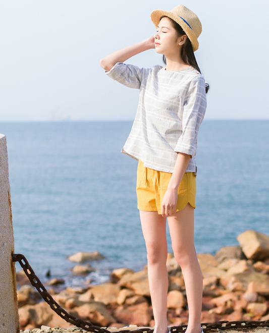 1米55矮妹子pk大长腿超模!怎样搭配衣服?