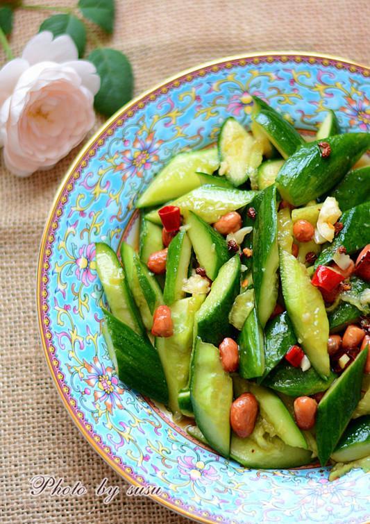 清凉爽口的拍黄瓜,咬一口嘎嘣脆~|拍黄瓜|花生仁|黄瓜_新浪新闻