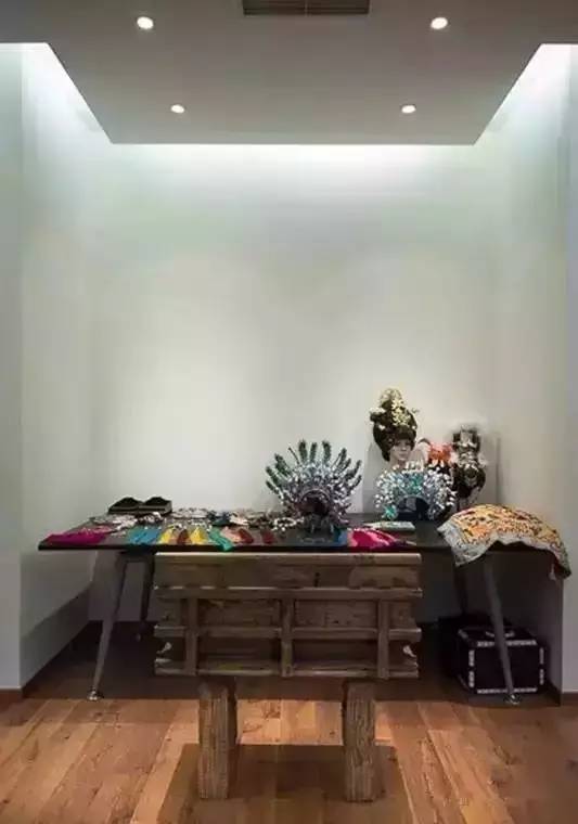 李玉刚的禅房冯唐的院子杨丽萍的宅子神仙般的日子
