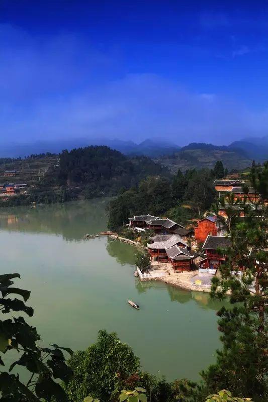 这有一座私藏的避世小县, 不争不抢, 低调绝美!