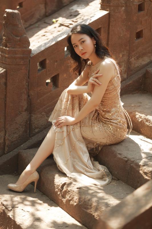 张大静开启飚戏模式尽显欢乐福星盈门贺岁来袭