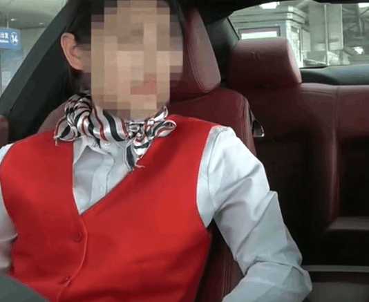 富二代开豪车测试拜金女空姐没想到拜金女一句话让男子崩溃了