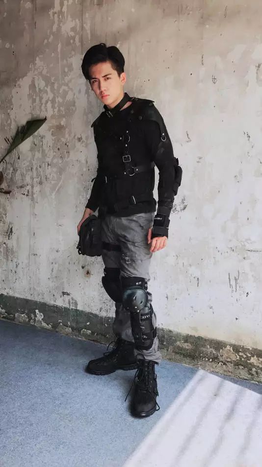 葛兆恩写真大片曝光新作重返地球成智慧与体能担当