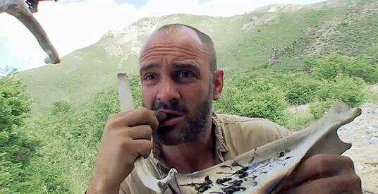 这个男人不简单埃德斯塔福德