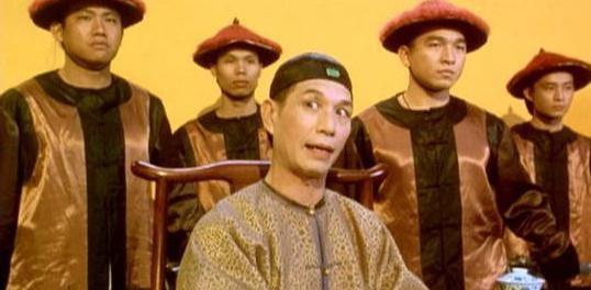 当然莫过于是《九品芝麻官》当中 刘洵饰演的李莲英