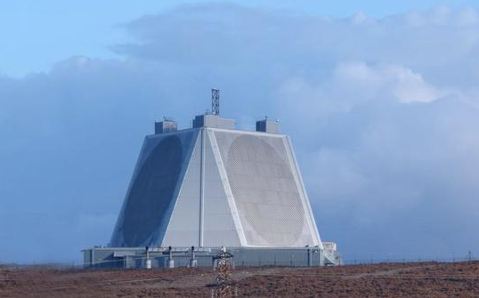 中国巨型雷达直射日本，4000千米检测范围，监视驻日美军一切活动|雷达|导弹|驻日美军_新浪新闻