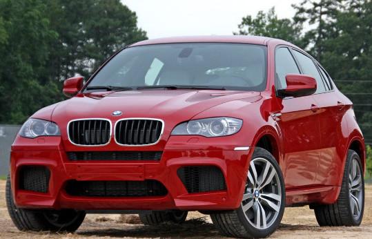 两台宝马x9现身重庆轿跑造型比宝马x6更加强悍