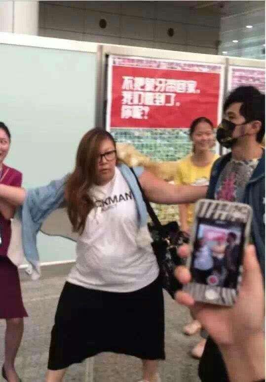 这个女人在周杰伦身边10年,每天叫他起床,处的时间比昆凌还多!