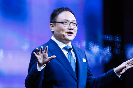 罗振宇:《白夜追凶》被美国买走版权,中国电视剧迎来逆袭!